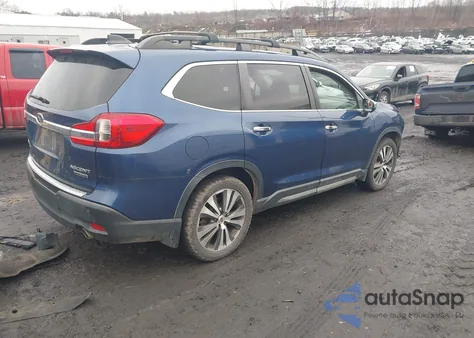 2019 Subaru Ascent Touring z USA, uszkodzony, nr VIN 4S4WMARD2K3415702